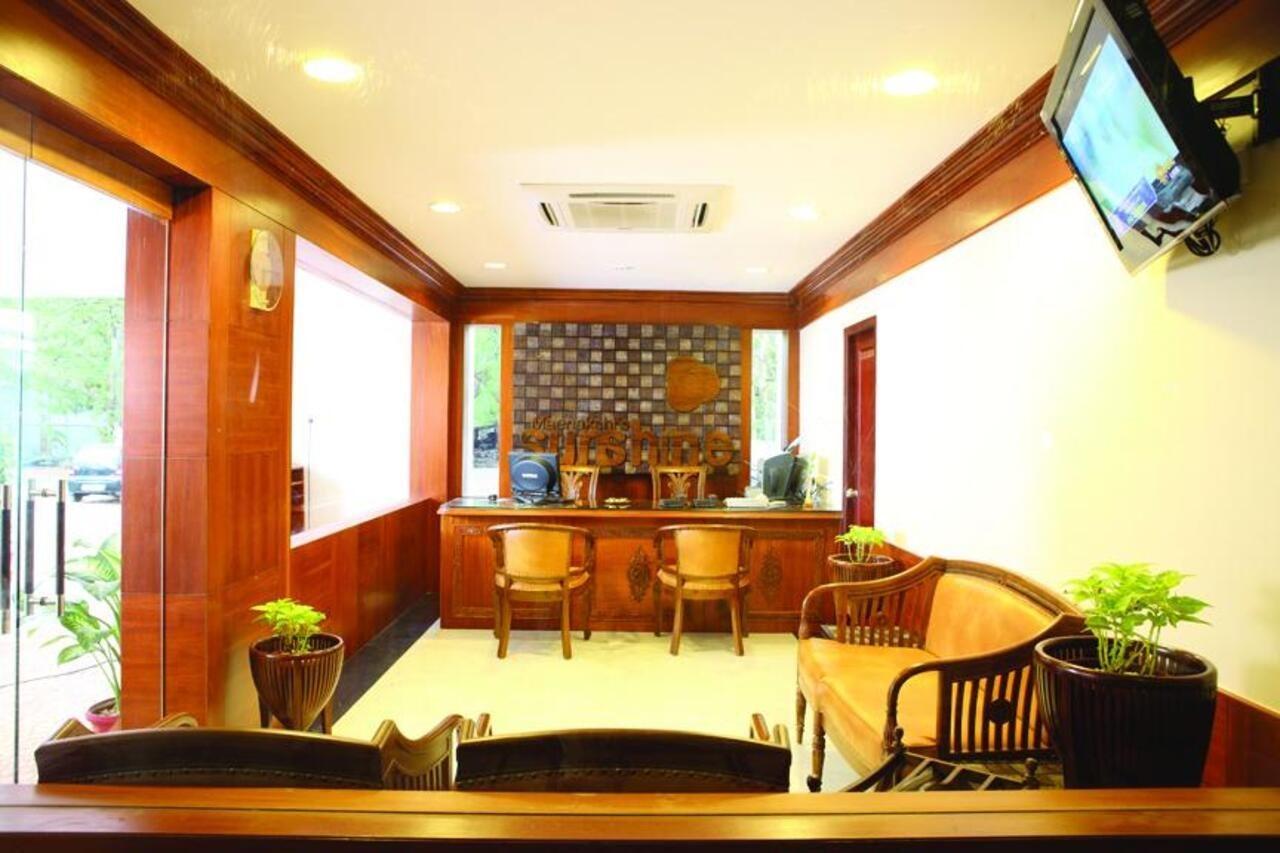 Meenakshi'S Sunshine Hotel Madurai Exterior photo