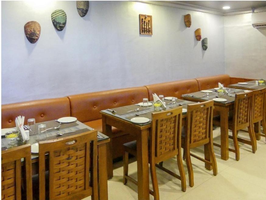 Meenakshi'S Sunshine Hotel Madurai Exterior photo