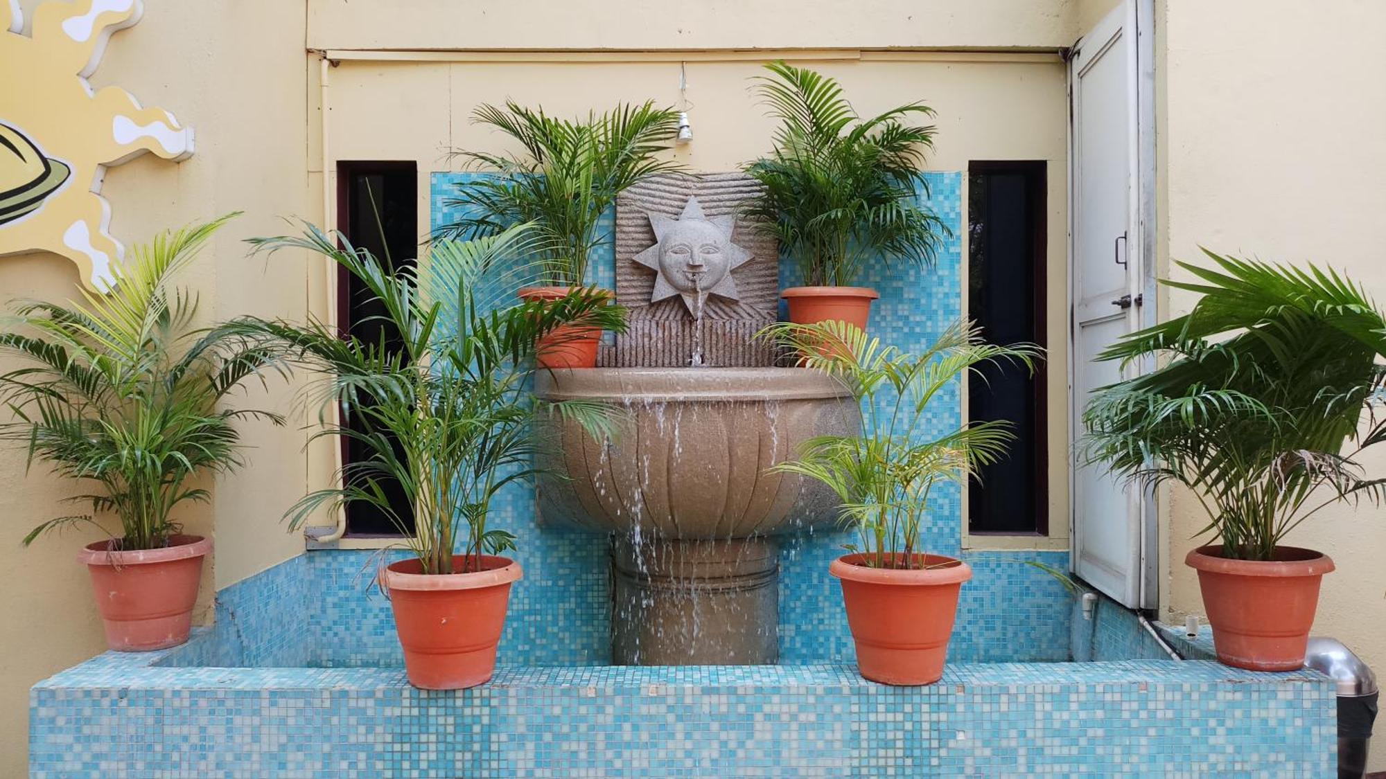 Meenakshi'S Sunshine Hotel Madurai Exterior photo