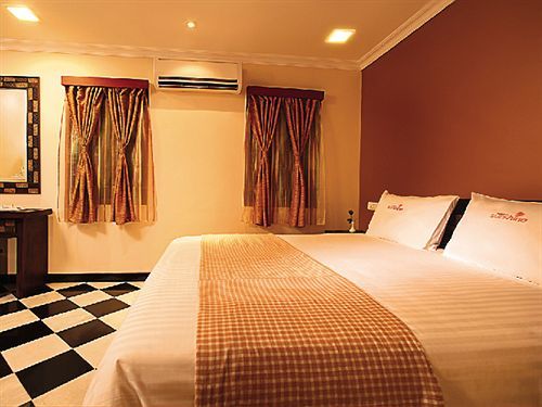 Meenakshi'S Sunshine Hotel Madurai Exterior photo